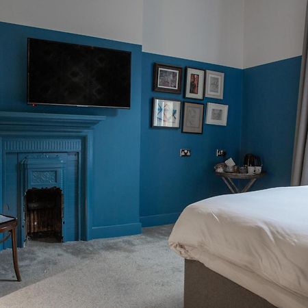 The Crown Rooms London Exterior photo