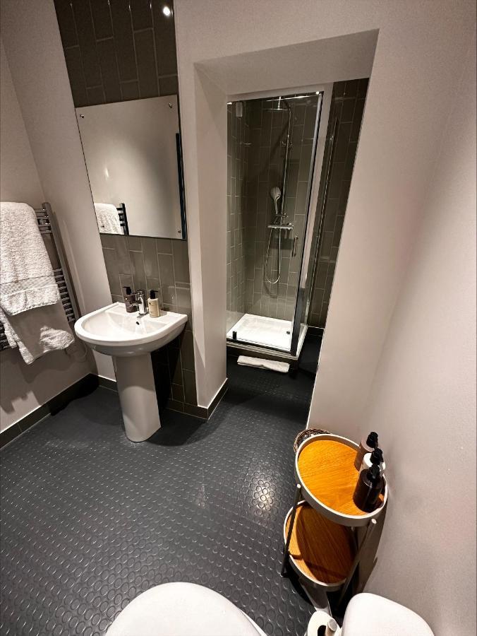 The Crown Rooms London Exterior photo